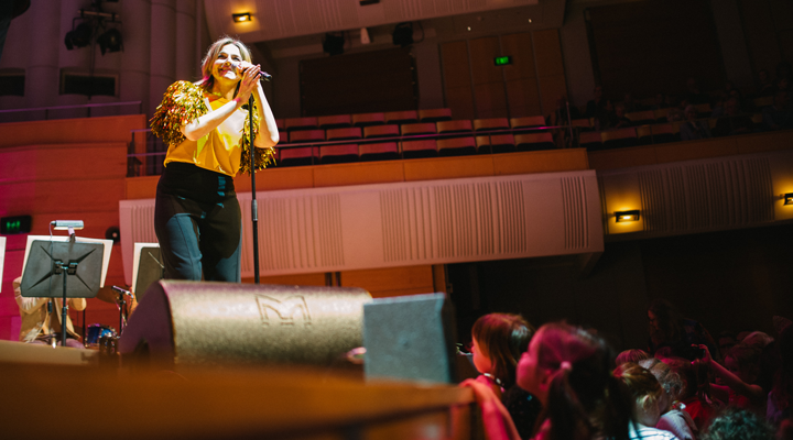 Justine and Audience